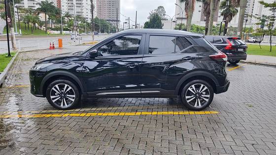 NISSAN KICKS 1.6 16V FLEXSTART ADVANCE XTRONIC